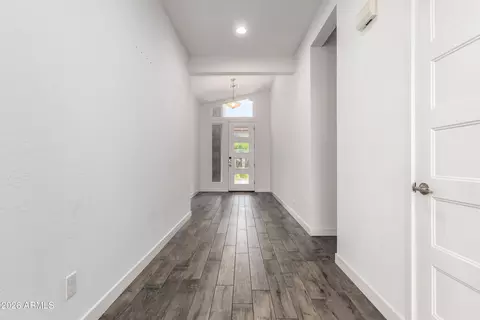 Entry Way - 1136 E La Mirada Dr, Phoenix, AZ 85042 photo 1 of 2