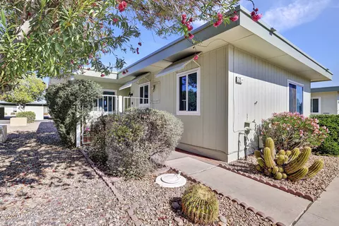 13215 N 98th Ave #G, Sun City, AZ 85351