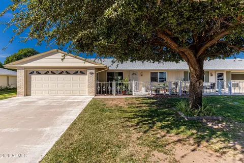 10416 W Bright Angel Cir, Sun City, AZ 85351
