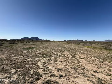 431 W Nn W Salome Hwy #37, Tonopah, AZ 85354
