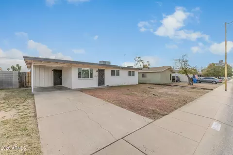 3065 W Banff Ln, Phoenix, AZ 85053