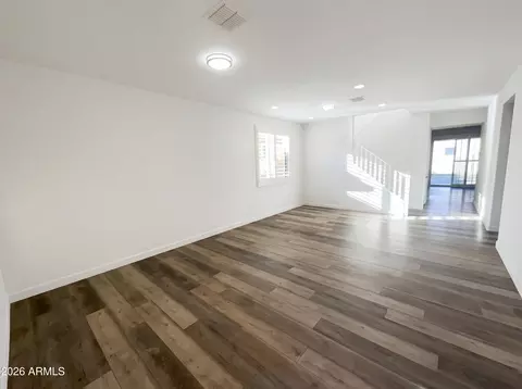 Living - 3940 E Blue Spruce Ln, Gilbert, AZ 85298 photo 1 of 9