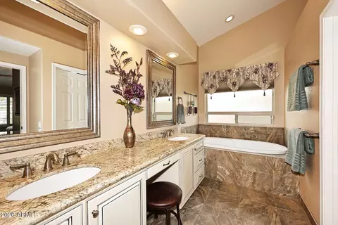 2736 E Brookwood Ct, Phoenix, AZ 85048 photo 30