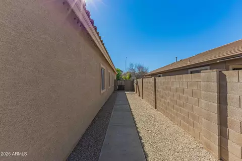 Exterior - 10144 E Knowles Ave, Mesa, AZ 85209 photo 10 of 10