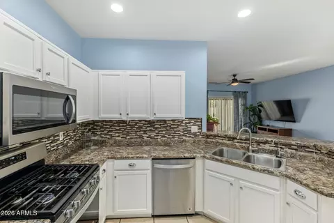 Kitchen - 10144 E Knowles Ave, Mesa, AZ 85209 photo 2 of 3