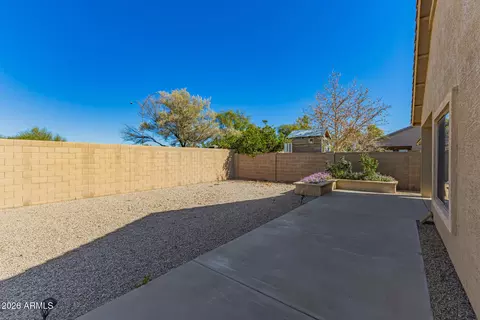 Exterior - 10144 E Knowles Ave, Mesa, AZ 85209 photo 5 of 10