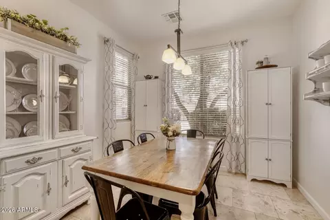 Dining - 4036 E Angela Dr, Phoenix, AZ 85032 photo 1 of 2