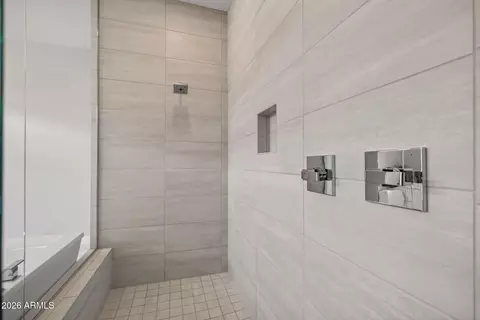 Bath - 10326 E Beta Ave, Mesa, AZ 85212 photo 5 of 8