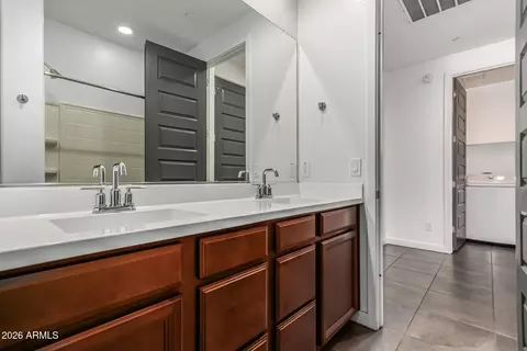 Bath - 9617 E Tesla Ave, Mesa, AZ 85212 photo 4 of 4