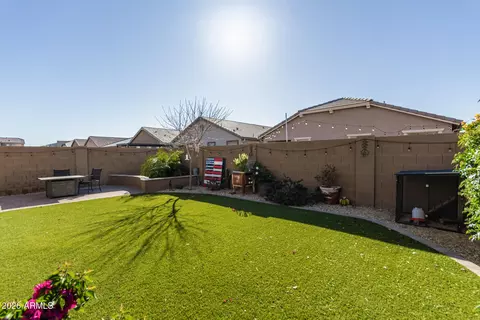 Exterior - 9617 E Tesla Ave, Mesa, AZ 85212 photo 4 of 9