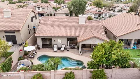 View/Area - 4214 E Kirkland Rd, Phoenix, AZ 85050 photo 3 of 10
