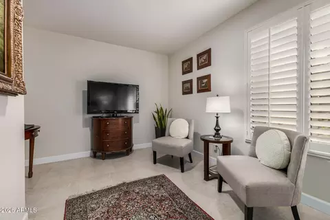 Living - 4214 E Kirkland Rd, Phoenix, AZ 85050 photo 9 of 9