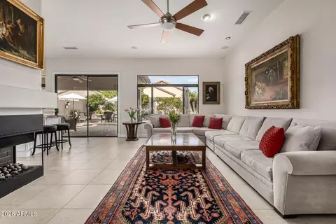 Living - 4214 E Kirkland Rd, Phoenix, AZ 85050 photo 7 of 9