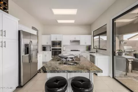 Kitchen - 4214 E Kirkland Rd, Phoenix, AZ 85050 photo 2 of 4