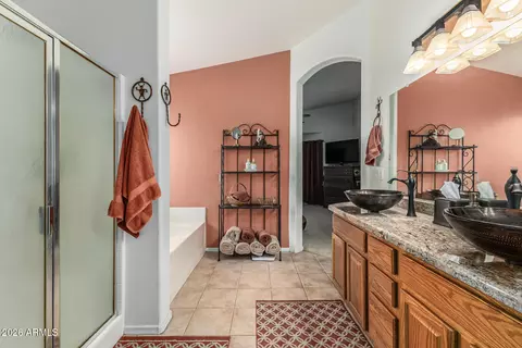 Bath - 11248 E Dartmouth Cir, Mesa, AZ 85207 photo 1 of 4
