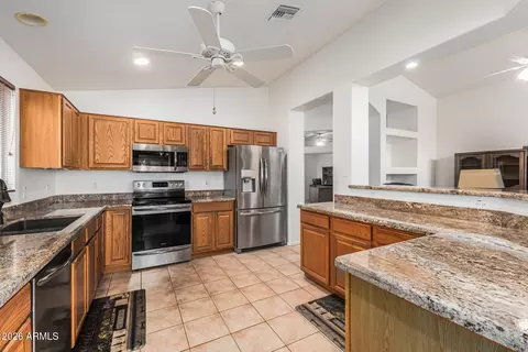 Kitchen - 11248 E Dartmouth Cir, Mesa, AZ 85207 photo 2 of 2