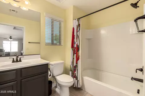 Bath - 4182 E Bonanza Rd, Gilbert, AZ 85297 photo 4 of 4