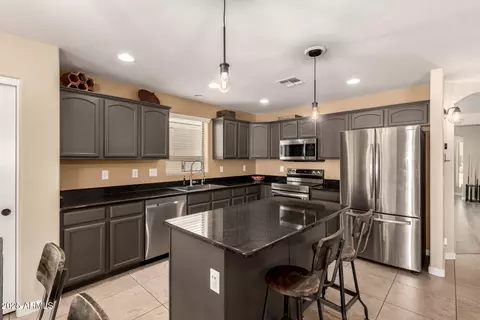 Kitchen - 4182 E Bonanza Rd, Gilbert, AZ 85297 photo 1 of 2