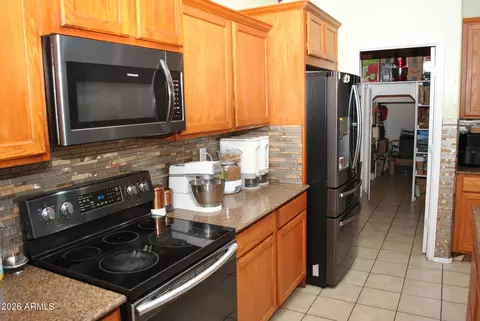 Kitchen - 3296 E Oakland St, Gilbert, AZ 85295 photo 3 of 3