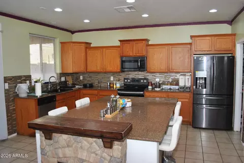 Kitchen - 3296 E Oakland St, Gilbert, AZ 85295 photo 2 of 3