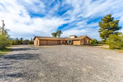 835 W Palo Verde Dr, Wickenburg, AZ 85390