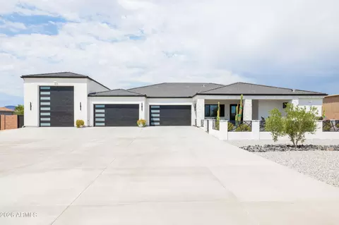 1658 E New River Rd, Phoenix, AZ 85086
