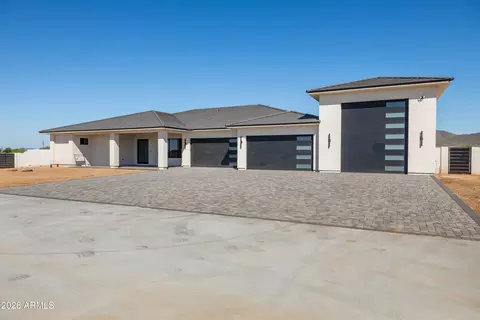 1658 E New River Rd, Phoenix, AZ 85086