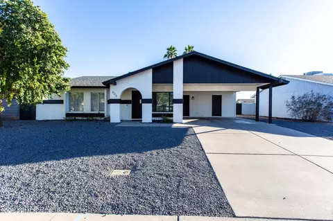 523 W Pampa Ave, Mesa, AZ 85210