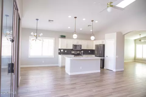 4612 E Mountain Vista Dr, Phoenix, AZ 85048 photo 12