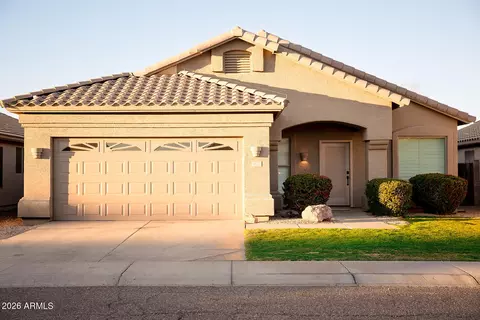 4612 E Mountain Vista Dr, Phoenix, AZ 85048 photo 2