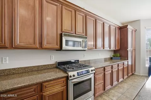 Kitchen - 7253 E Nathan St, Mesa, AZ 85207 photo 2 of 3