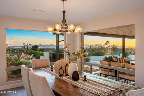 Dining - 5518 E Rockridge Rd, Phoenix, AZ 85018 photo 4 of 5