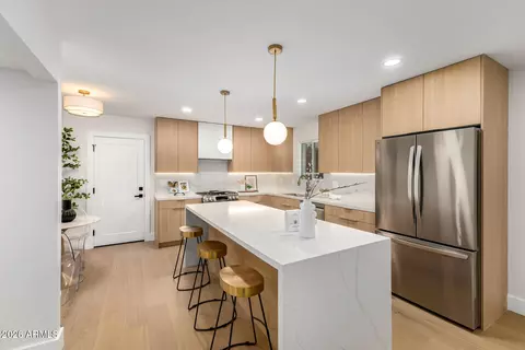 6514 E Hubbell St, Scottsdale, AZ 85257