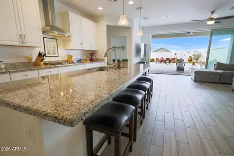 Kitchen - 2318 E Harwell Rd, Phoenix, AZ 85042 photo 1 of 11