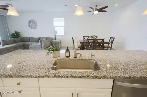 Kitchen - 2318 E Harwell Rd, Phoenix, AZ 85042 photo 11 of 11