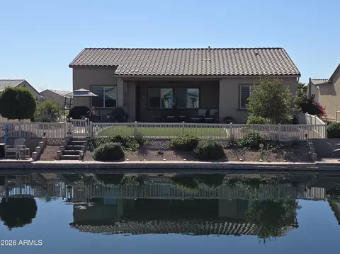 42024 W Rosewood Ln, Maricopa, AZ 85138