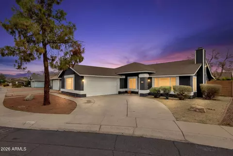 5021 N 86th Ave, Glendale, AZ 85305