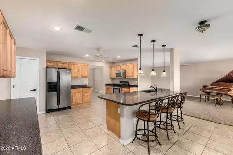 9615 W Willowbrook Dr, Sun City, AZ 85373