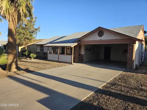8949 W Cinnabar Ave, Peoria, AZ 85345