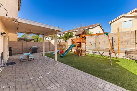 Exterior - 2910 E Windsong Dr, Phoenix, AZ 85048 photo 6 of 7