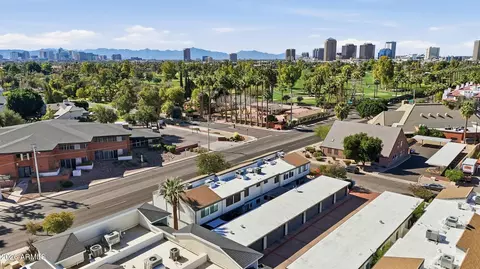 View/Area - 3411 N 12th Pl #2, Phoenix, AZ 85014 photo 2 of 3