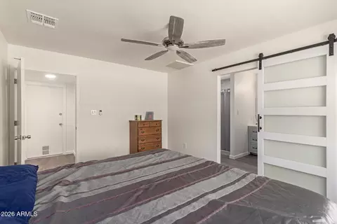 Bedroom - 2826 E Cactus Rd, Phoenix, AZ 85032 photo 2 of 6