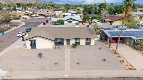 View/Area - 2826 E Cactus Rd, Phoenix, AZ 85032 photo 1 of 10