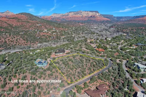 20 Wagon Trail Dr #4, Sedona, AZ 86336