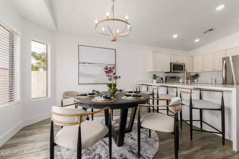 Dining - 4624 E Alfalfa Dr, Gilbert, AZ 85298 photo 1 of 2