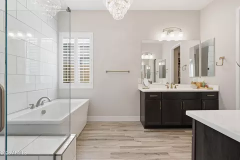 Bath - 9817 E Strobe Ave, Mesa, AZ 85212 photo 2 of 7