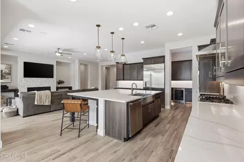 Kitchen - 9817 E Strobe Ave, Mesa, AZ 85212 photo 1 of 5