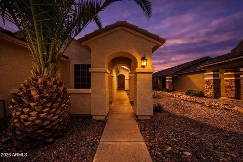 3021 E Tonto Dr, Gilbert, AZ 85298 photo 2