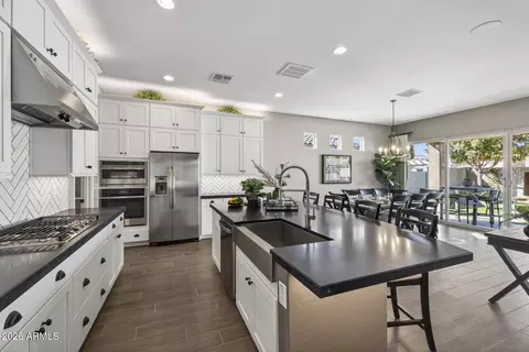 Kitchen - 4260 E Jones St, Gilbert, AZ 85295 photo 6 of 7