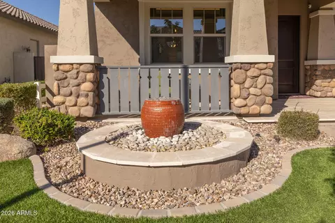 Exterior - 4260 E Jones St, Gilbert, AZ 85295 photo 5 of 20